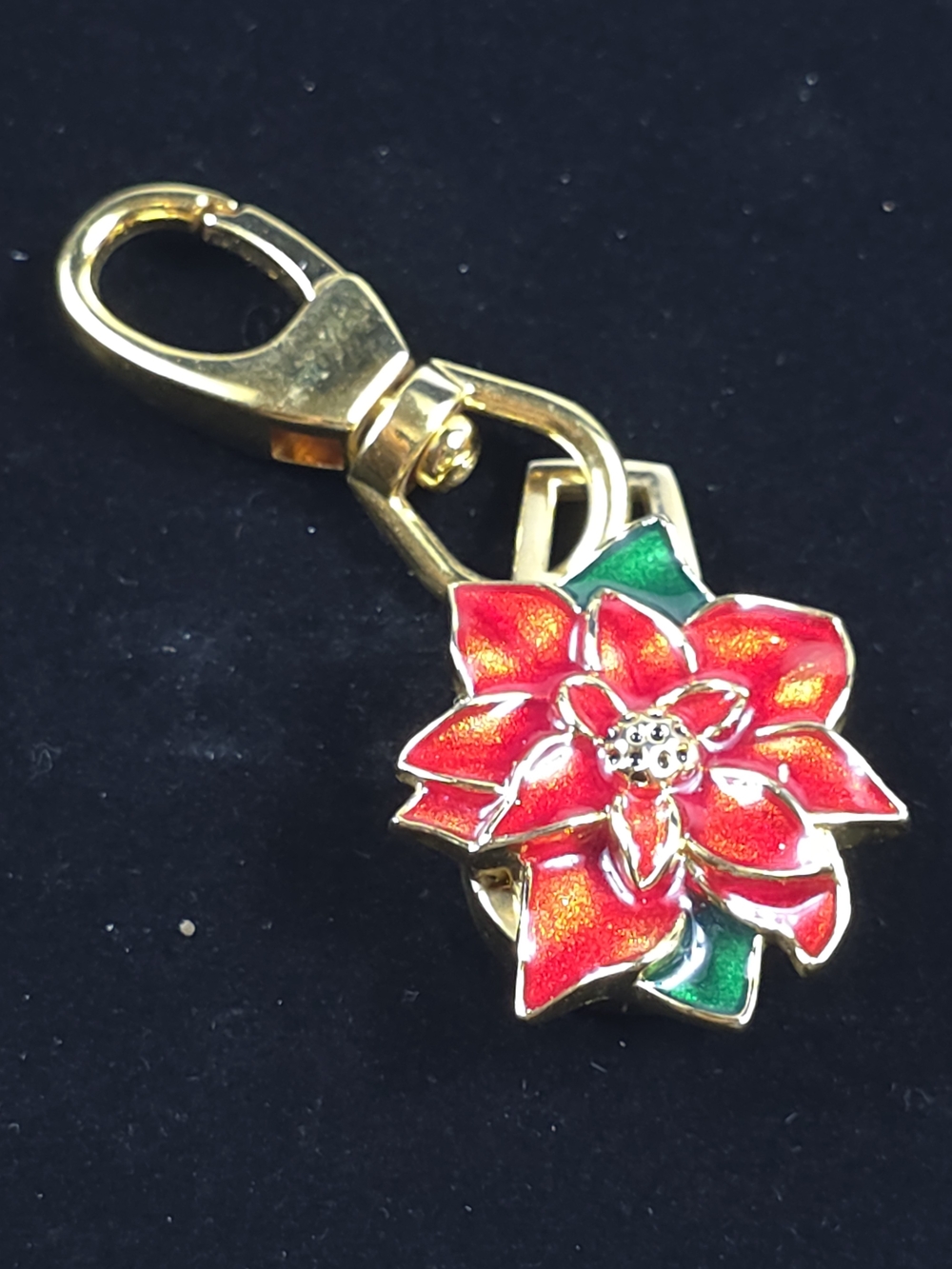 Christmas Poinsettia Quartz Watch Keychain Gold Tone Working Holiday